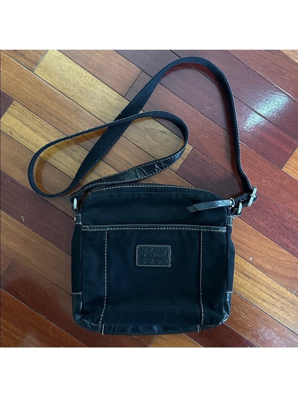 Fossil Black Canvas Leather Purse Bag Silver Hardware Key 10x11 Long Strap Y2K